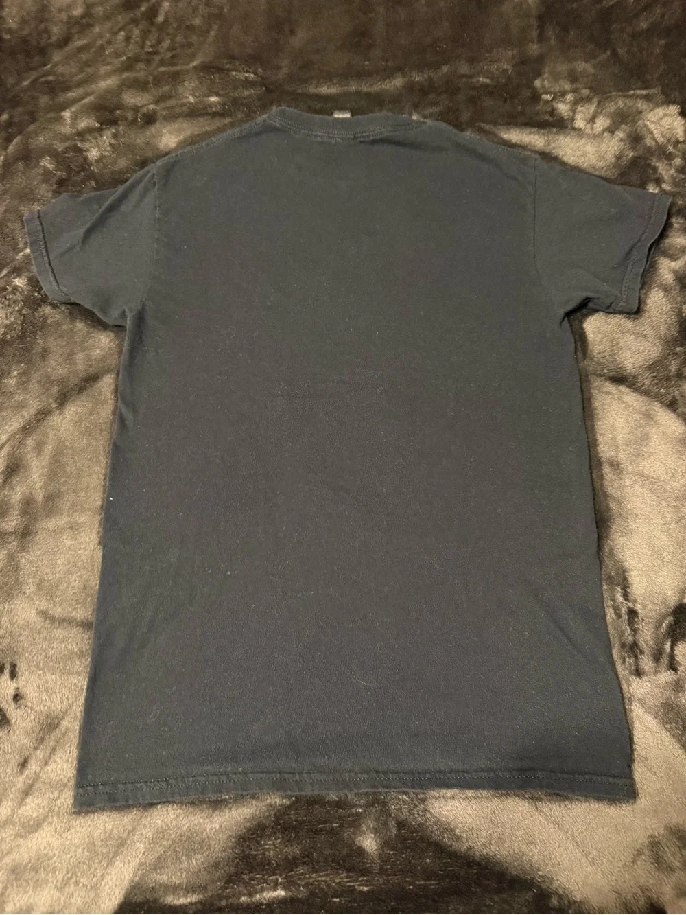 Checkerboard Black graphic T-shirt 100% cotton size S